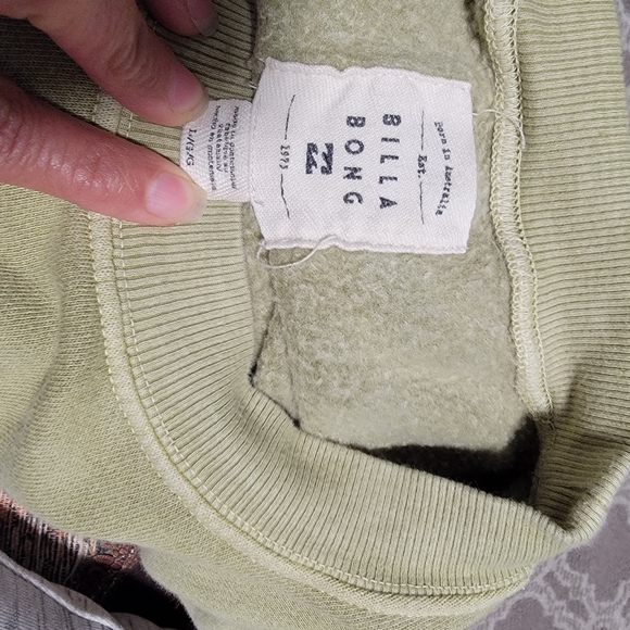 Green Graphic Sweatshirt BILLA BONG L - Picture 4 of 6